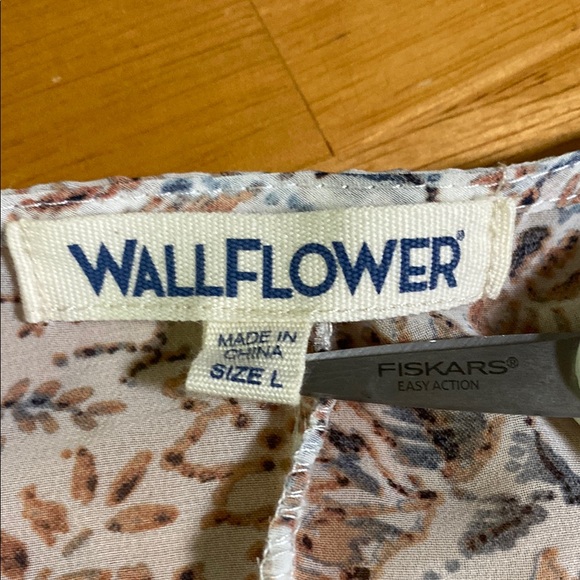 Wallflower Peach blue floral ruffle Sleeve Sheer Kimono EUC Large Boho Layering - Picture 7 of 10